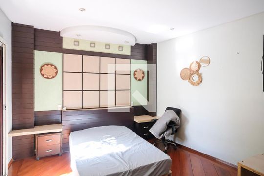 Suíte de casa à venda com 5 quartos, 194m² em Olímpico, São Caetano do Sul
