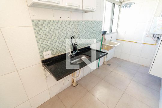 Cozinha e Área de serviço de apartamento para alugar com 2 quartos, 44m² em Campo Grande, Rio de Janeiro