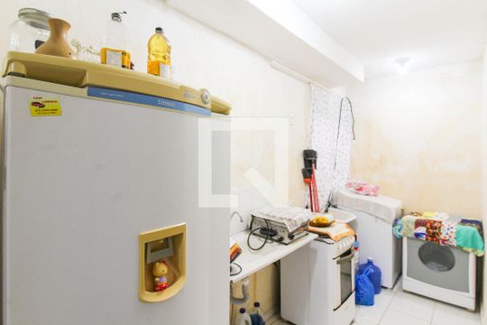 Cozinha/Área de serviço de apartamento para alugar com 2 quartos, 46m² em Rio Branco, Canoas