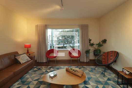 Sala de casa à venda com 4 quartos, 250m² em Vila Monumento, São Paulo