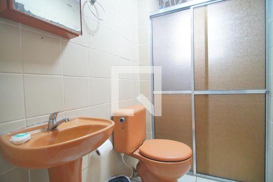 Banheiro de apartamento para alugar com 1 quarto, 45m² em Fião, São Leopoldo