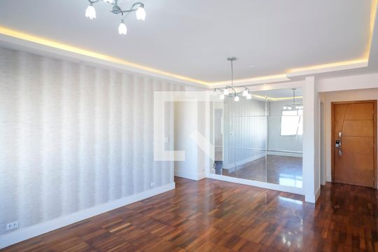 Sala de apartamento para alugar com 2 quartos, 109m² em Osvaldo Cruz, São Caetano do Sul