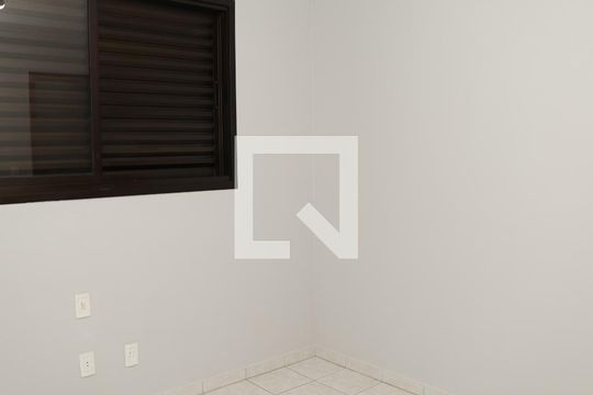 Apartamento para alugar com 3 quartos, 78m² em Alto da Glória, Goiânia