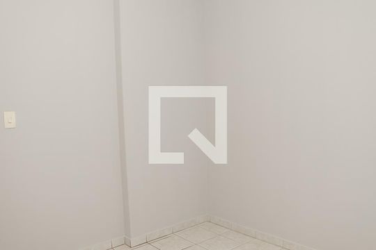 Apartamento para alugar com 3 quartos, 78m² em Alto da Glória, Goiânia
