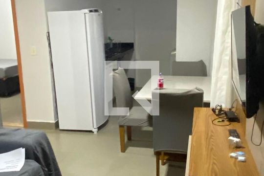 Sala de apartamento para alugar com 2 quartos, 53m² em Residencial Aquários II, Goiânia