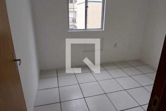 Quarto 2 de apartamento para alugar com 2 quartos, 40m² em Vila Cachoeirinha, Cachoeirinha