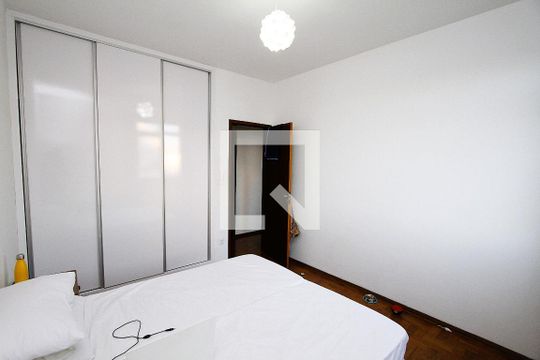 Quarto 1 de apartamento à venda com 3 quartos, 90m² em Padre Eustáquio, Belo Horizonte