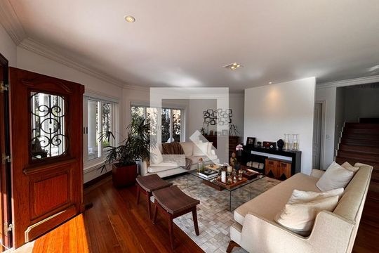 Casa de Condomínio à venda com 5 quartos, 560m² em Residencial das Estrelas, Barueri