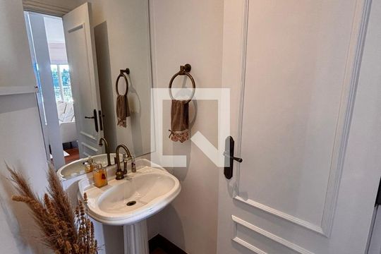 Casa de Condomínio à venda com 5 quartos, 560m² em Residencial das Estrelas, Barueri