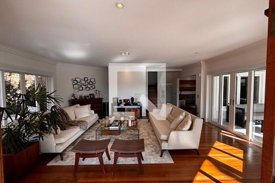 Casa de Condomínio à venda com 5 quartos, 560m² em Residencial das Estrelas, Barueri