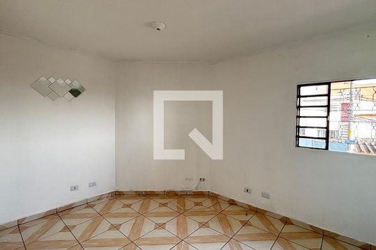 Sala de apartamento para alugar com 1 quarto, 38m² em Cidade São Jorge, Santo André