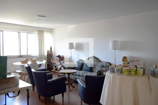 Sala de apartamento à venda com 3 quartos, 165m² em Alto de Pinheiros, São Paulo