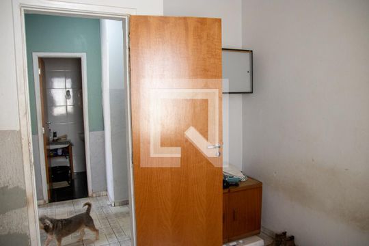 Quarto 02 de casa à venda com 4 quartos, 180m² em St. Crimeia Oeste, Goiânia