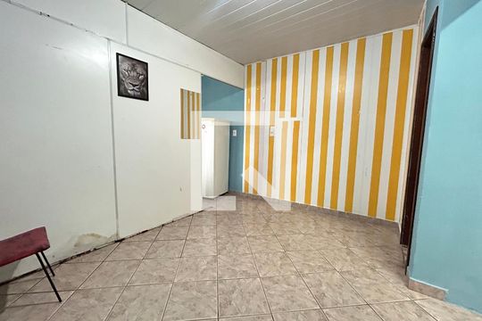 Sala de apartamento para alugar com 1 quarto, 35m² em Trindade, Florianópolis