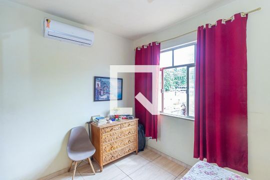 Quarto de casa à venda com 3 quartos, 182m² em Praça Seca, Rio de Janeiro