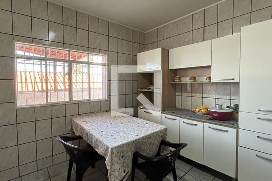 Casa à venda com 5 quartos, 150m² em Jardim Nilópolis, Campinas