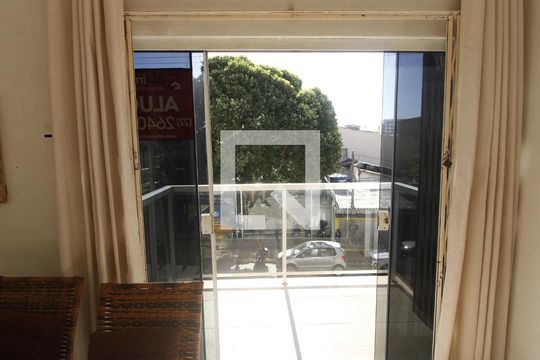Sala de apartamento para alugar com 2 quartos, 75m² em Vila Nova, Cabo Frio