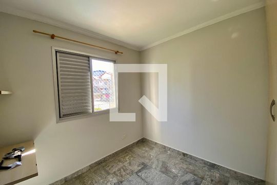 Quarto 2 de apartamento para alugar com 2 quartos, 54m² em Macedo, Guarulhos