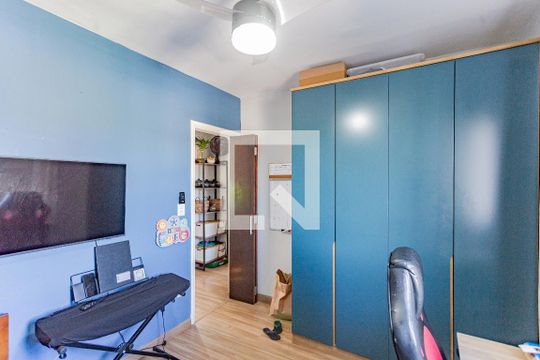 Quarto 1 de apartamento à venda com 2 quartos, 47m² em Vila Liviero, São Paulo
