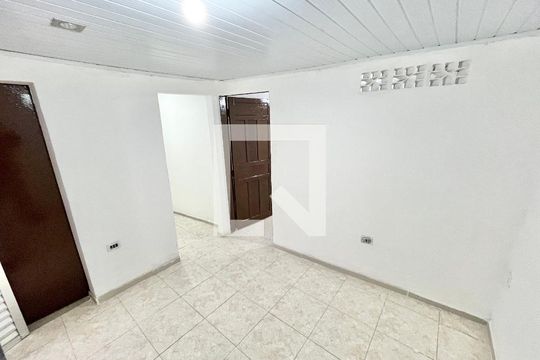Casa para alugar com 1 quarto, 150m² em Jardim Paraíso, São Paulo
