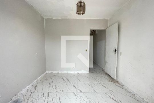 Casa à venda com 2 quartos, 84m² em Jardim Sao Jorge (raposo Tavares), São Paulo