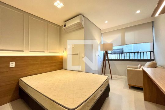 Sala/Quarto de kitnet/studio à venda com 1 quarto, 25m² em Vila da Saúde, São Paulo