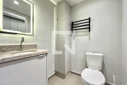 Banheiro de kitnet/studio à venda com 1 quarto, 25m² em Vila da Saúde, São Paulo