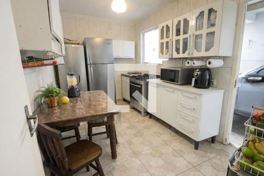 Casa para alugar com 3 quartos, 210m² em Nonoai, Porto Alegre