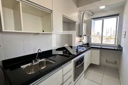 Apartamento à venda com 2 quartos, 43m² em Santo Amaro, São Paulo