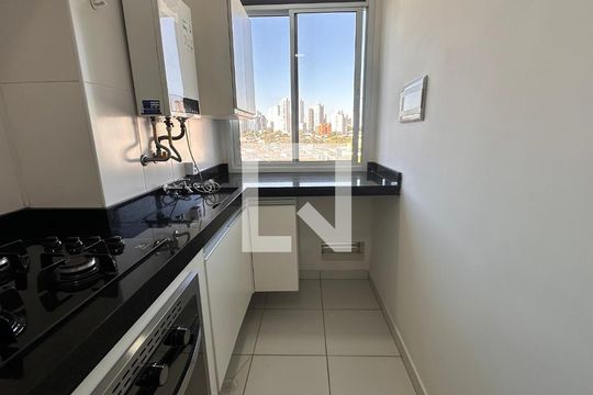 Apartamento à venda com 2 quartos, 43m² em Santo Amaro, São Paulo