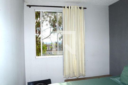 Quarto 1 de apartamento para alugar com 2 quartos, 43m² em Vista do Sol, Belo Horizonte