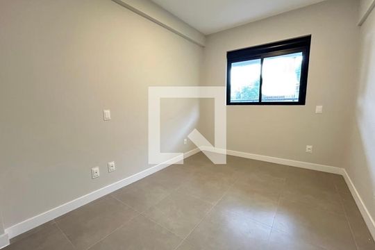 Quarto 1 de apartamento para alugar com 3 quartos, 99m² em Saco Grande, Florianópolis