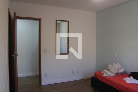 Suíte 1 de casa à venda com 4 quartos, 300m² em Prosperidade, São Caetano do Sul