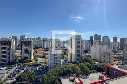 Vista de apartamento à venda com 1 quarto, 35m² em Santo Amaro, São Paulo