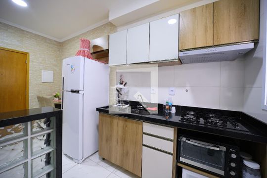 Cozinha e Área de Serviço de apartamento à venda com 2 quartos, 38m² em Vila Rio Branco, São Paulo