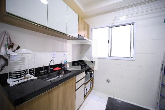 Cozinha e Área de Serviço de apartamento à venda com 2 quartos, 38m² em Vila Rio Branco, São Paulo