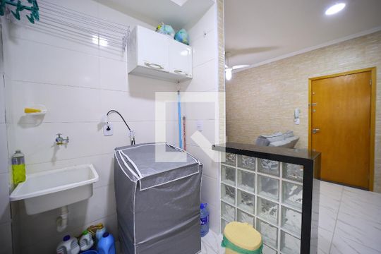 Cozinha e Área de Serviço de apartamento à venda com 2 quartos, 38m² em Vila Rio Branco, São Paulo