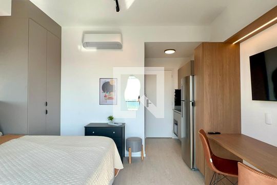 Studio de kitnet/studio para alugar com 1 quarto, 26m² em Pinheiros, São Paulo