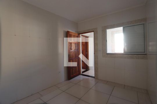 Quarto 1 de apartamento para alugar com 2 quartos, 50m² em Jardim Marília, São Paulo