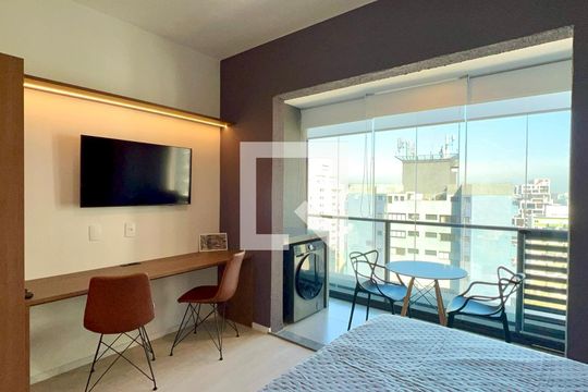 Studio de kitnet/studio para alugar com 1 quarto, 26m² em Pinheiros, São Paulo