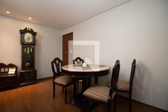 Apartamento para alugar com 3 quartos, 115m² em Sqs 302, Brasília