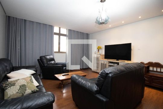 Sala de apartamento para alugar com 3 quartos, 115m² em Sqs 302, Brasília