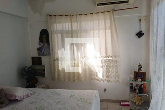 Quarto de casa de condomínio à venda com 3 quartos, 250m² em Copacabana, Rio de Janeiro