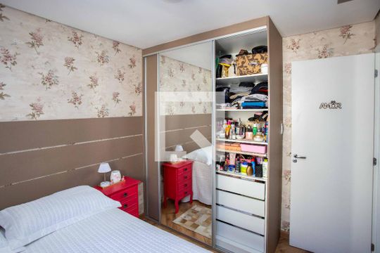 Quarto 1 de apartamento à venda com 2 quartos, 50m² em Centro, Diadema