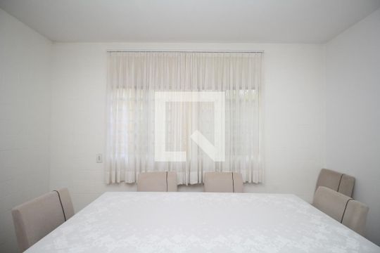 Sala de Jantar de casa para alugar com 3 quartos, 124m² em Jardim Martinica, São Paulo