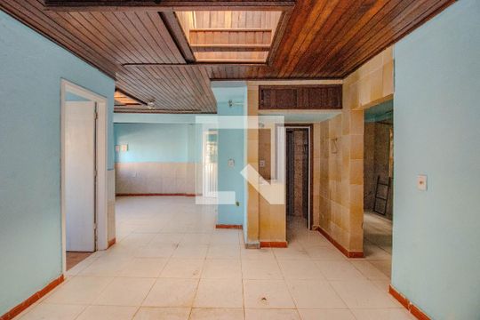 Sala de casa para alugar com 3 quartos, 80m² em Farrapos, Porto Alegre