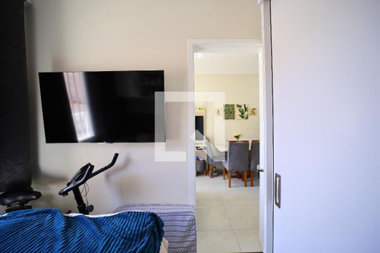 Quarto 1 de casa à venda com 2 quartos, 36m² em Vila Dalila, São Paulo