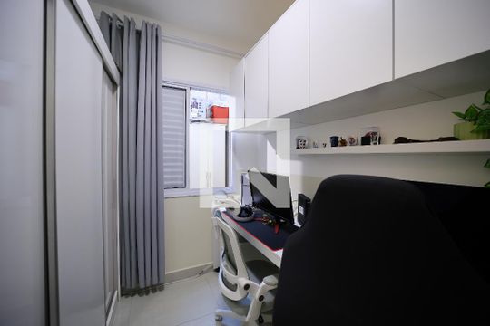 Quarto 2 de casa à venda com 2 quartos, 36m² em Vila Dalila, São Paulo