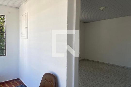 Hall de entrada de casa à venda com 3 quartos, 175m² em Jardim D’abril, Osasco