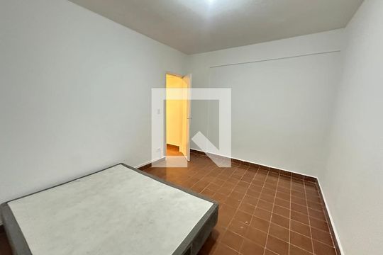 Quarto de apartamento para alugar com 1 quarto, 40m² em Parque Prainha, São Vicente